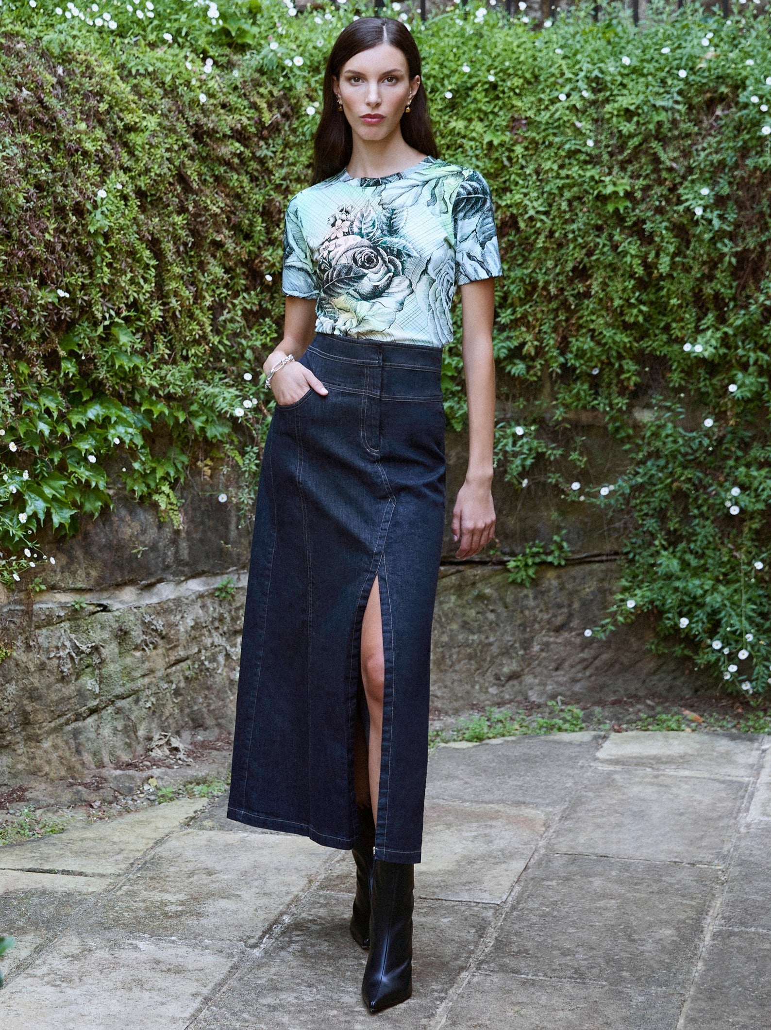 Harper Skirt (Size 14 Only)