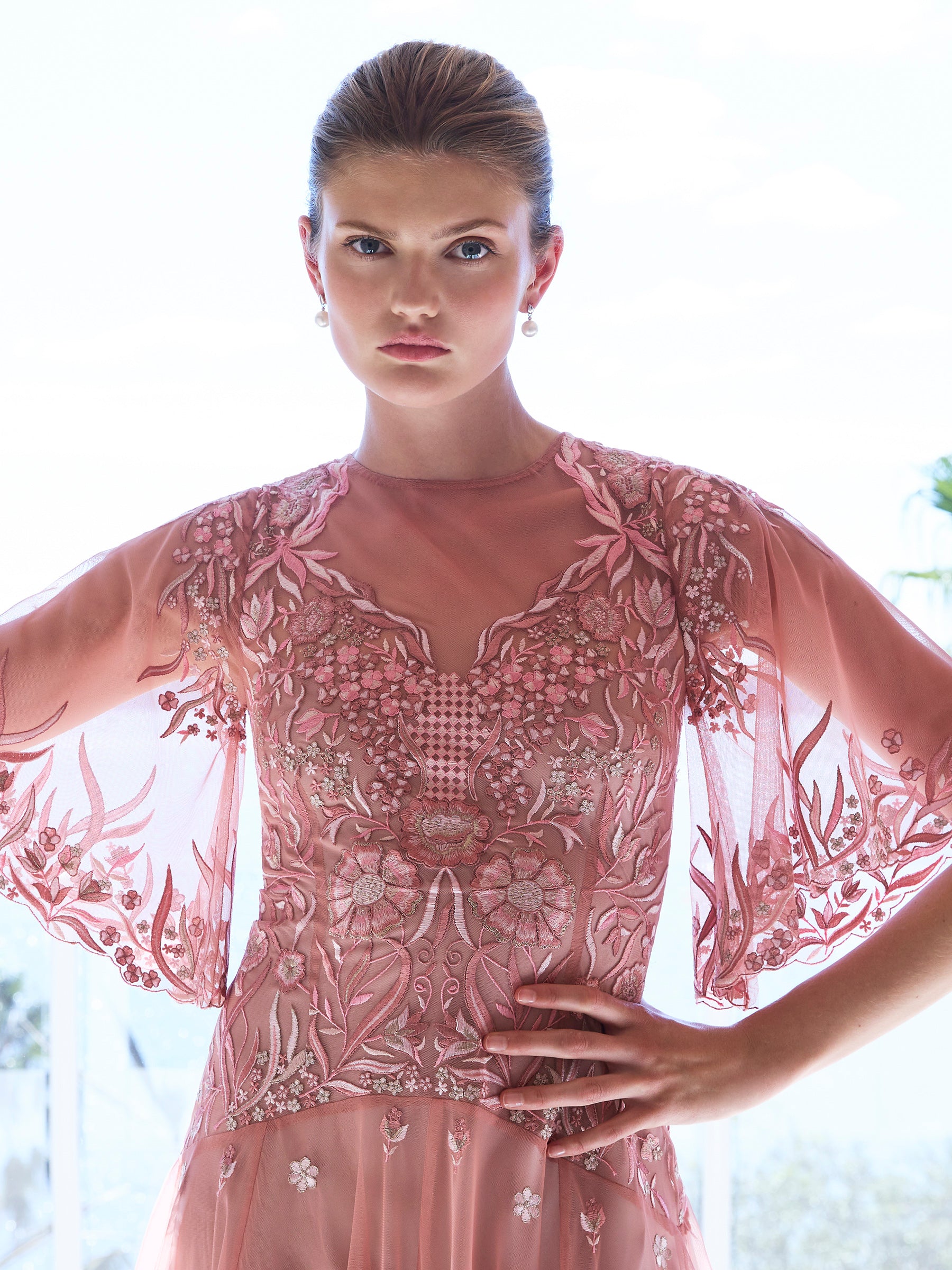 Amethyst Dress - Blush (Size 8 + 10 Only)