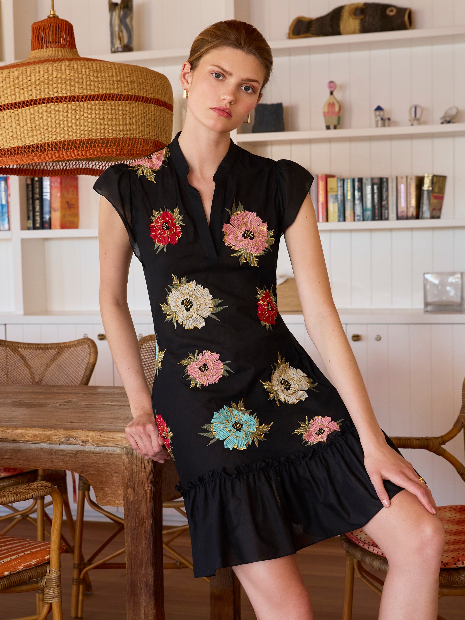 Byblos Frill