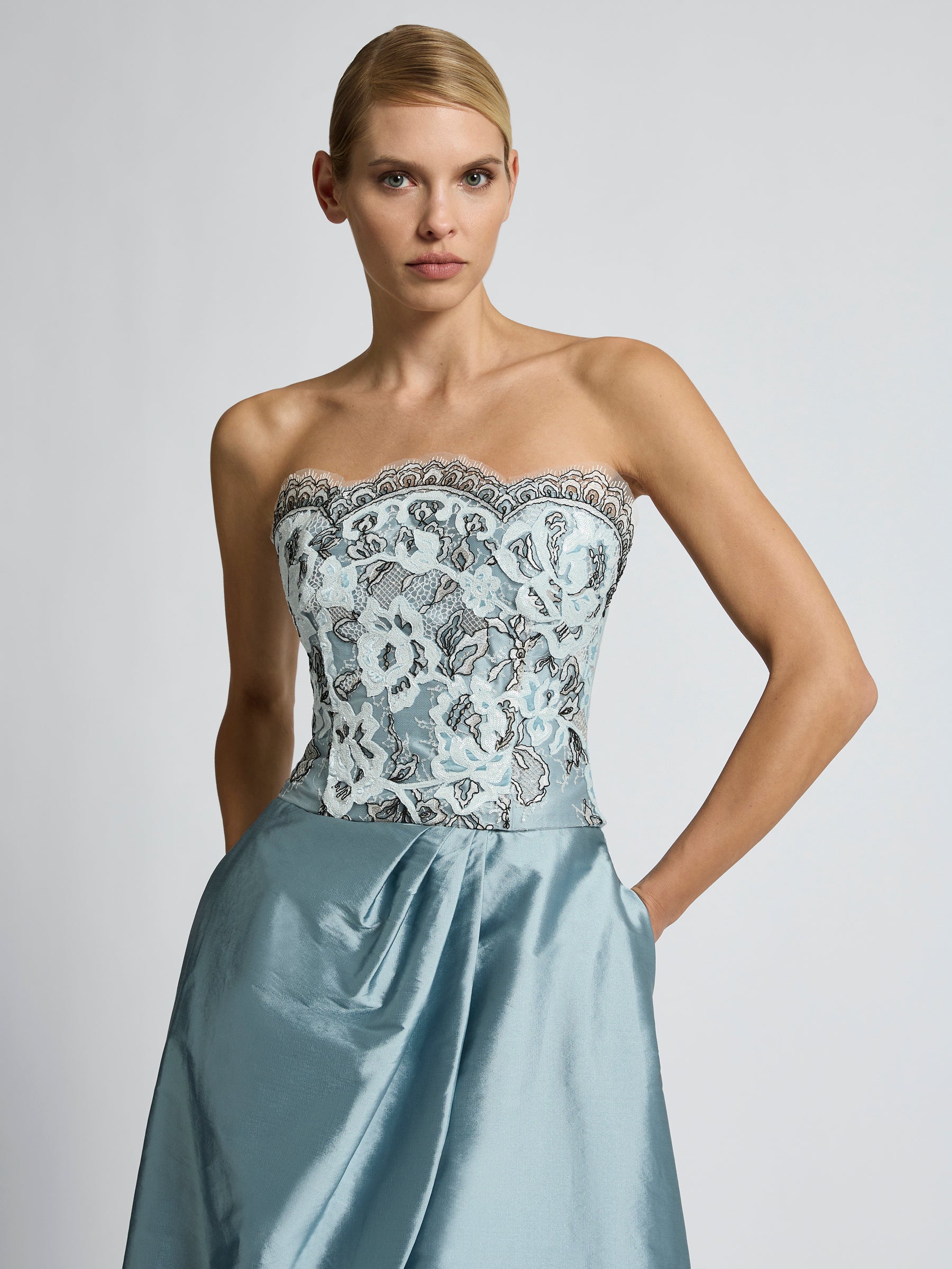 Daniela Bustier – MOSS & SPY
