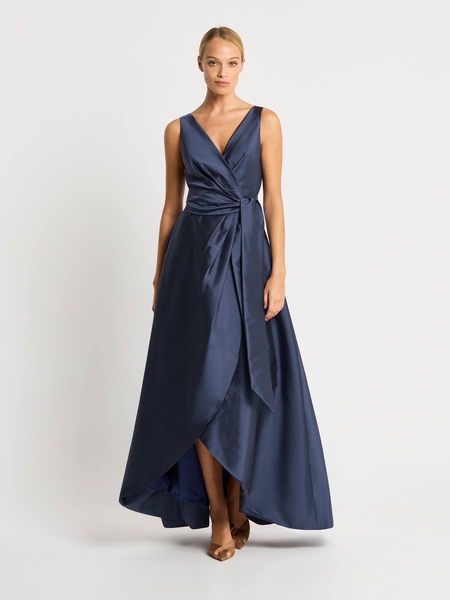 Rene Gown - Navy (Size 8 + 10 Only)