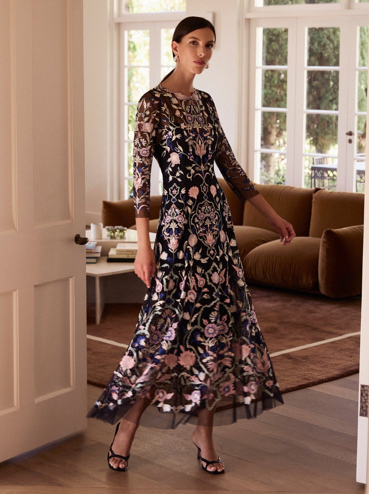 Yvette Dress (Size 8 + 12 Only)
