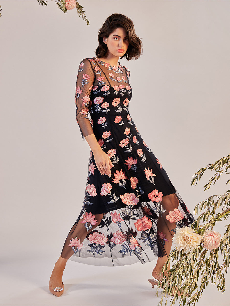 Veronica Dress (Size 8 Only)